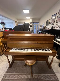 Japonské pianino Yamaha mod. P2 se zárukou 5 let. - 4