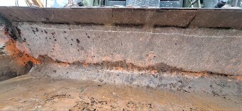 Lopata hladka UNC, Locust, Novotný - 4