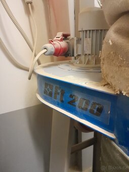 Odsávač pilin AC word FT 200 - 4