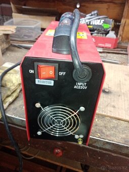 Invertorová svářečka - 4