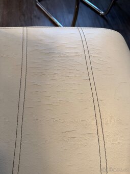 Prodám jídelní stůl - 4