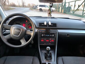 Audi A4 - 4