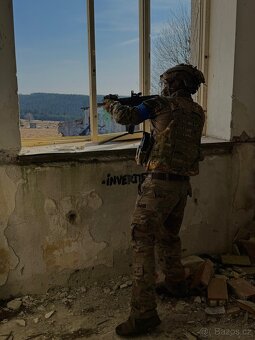 Airsoft vesta vzoru multicam - vylepšena, téměř nenošena - 4
