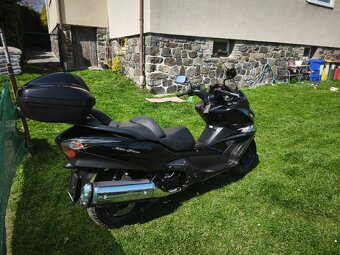 Honda SW-T400 (2011) kufr, jen 6500km, po servisu - 4
