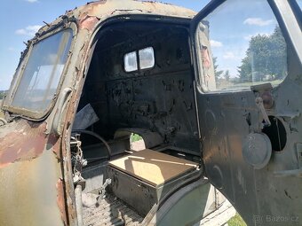Praga v3s kabina - 4