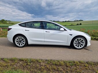 Tesla Model 3 SR Plus, LFP, DPH, v plné záruce, SOH 94% - 4