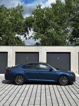 Škoda SUPERB 2.0 tdi 140kw 4x4 sportline - 4