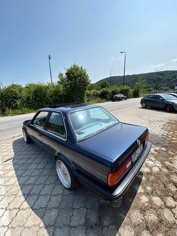 BMW E30 coupe 316i - 4