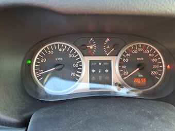 Renaul Clio 2003 - 4