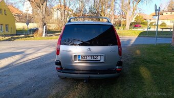 Citroën C8 2,0i SX 7 Míst, tažné, STK na 2 roky - 4
