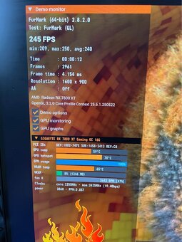 GIGABYTE Radeon RX 7800 XT GAMING OC 16G - 4