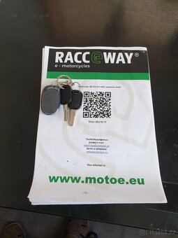 elektrický skútr Racceway Kobra - záruka - 4