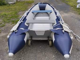 Nafukovací motorový člun Marine Tec 320 + příslušenství - 4