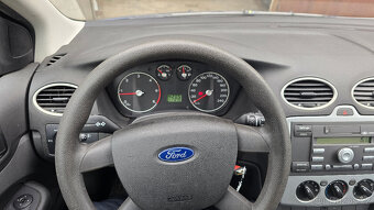 Ford FOCUS 1.6, hatchback - 4