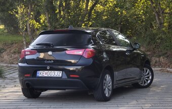 Alfa Romeo Giulietta 1.4T Distinctive - 4