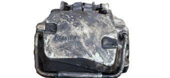 Levy predni brzdic audi Q7 4L - 4