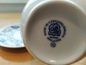 Porcelánový hrnek Československo - 4