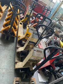 Prodam paletovy vozik/ paletak, znacky Jungheinrich AM 22 - 4