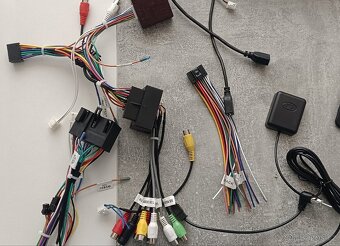 2 DIN autorádio android pro Škoda - 4