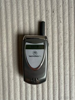Motorola V60i - 4