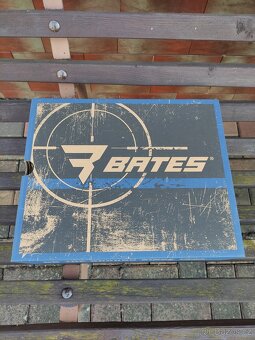 Boty Bates - 4