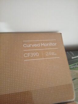 Monitor Samsung 24 - 4