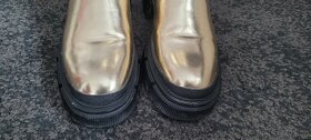 Dámské luxusní zlaté vyšší boty Zara vel.39 - 4