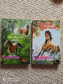 Prodám knihy Pony Club série Volání větru - 4