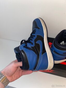 Jordan 1 Retro High OG Dark Marina Blue - 4