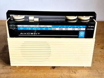 Staré rádio Tesla Akcent 2812B, 1964, Tesla Bratislava - 4