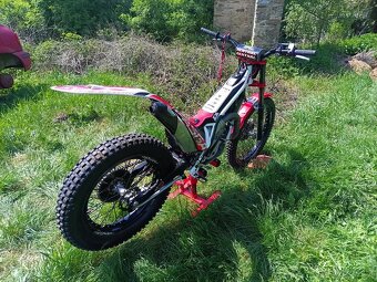 GasGas txt300 Adam Raga Special 2012 s3 - 4
