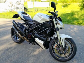 Ducati Streetfighter 1098 S - 4