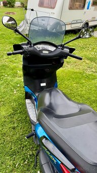 Yamaha X-MAX 125 - 4