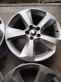 ALU Škoda 5x112 R18 7J ET-43 střed 57mm - 4