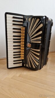 Akordeon harmonika Royal Standart 120 basů - 4