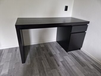 Pracovní stůl Ikea MALM + židle - 4