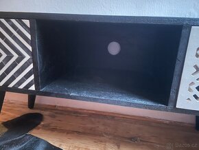 TV stolek - 4