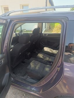 Peugeot sw - 4