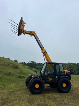 Manipulátor JCB 526 - 4