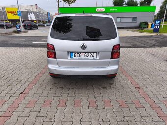 VW Touran 2.0 TDI 103 kW - 4