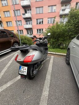 Aprilia Atlantic 200 - 4