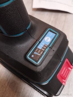 Aku úhlová bruska (21 V) - 4