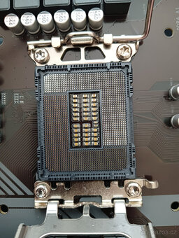 MB Gigabyte B760M DS3H + CPU, sock. 1700 - 4