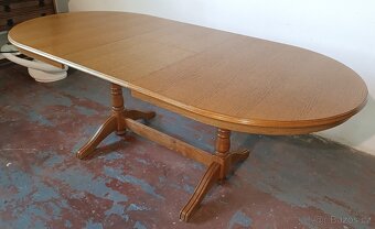 Rustikální, dubový, rozkládací stůl. Ovál. - 4