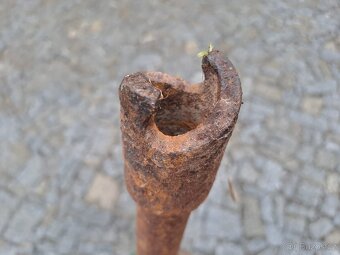 Startovací klika Praga v3s - 4