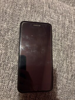 iPhone 7 Plus 128GB - 4