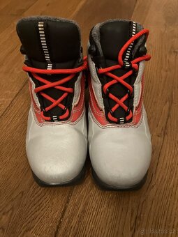 Dětské boty na běžky č.30 Atomic Rotefella - 4