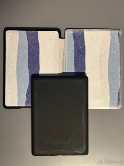 Čtečka Amazon Kindle Paperwhite 11. gen 8GB + obal 3 - 4