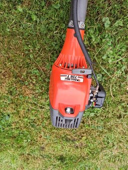 Křovinořez Oleo Mac 726T - 4