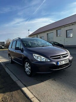 Peugeot 307 (7 míst) - 4
